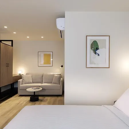 Apartment Master Plaka *