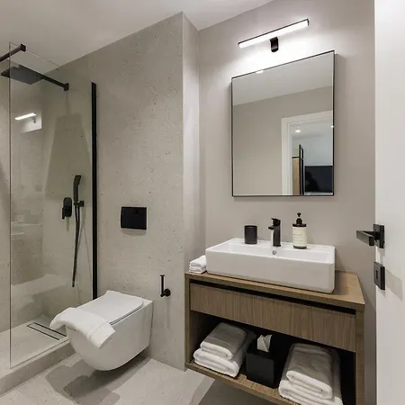Apartment Master Plaka *