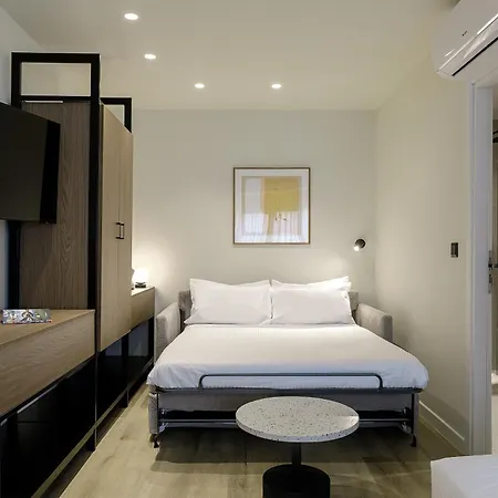 Master Plaka Apartment