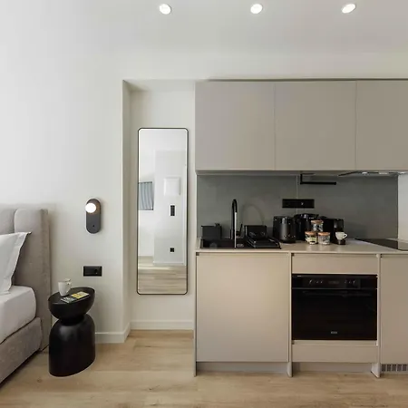 Master Plaka Apartment Athens