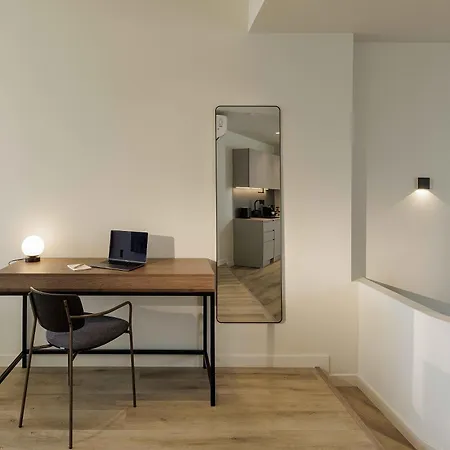 Master Plaka Apartment