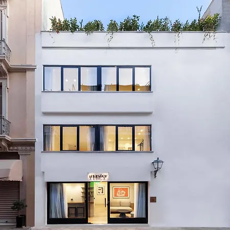Apartment Master Plaka *